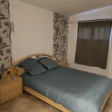Le Relais De Cap De Pin Panzió Solférino Kültér fotó